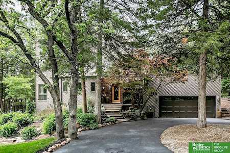 20602 Meadow Oaks Dr Springfield, NE 68059