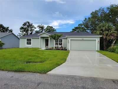 10230 Rockford Ave Englewood, FL 34224
