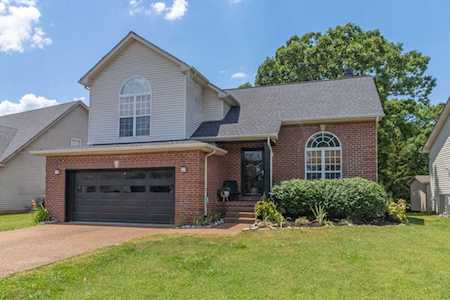 1833 Lakewood Village Dr Antioch, TN 37013