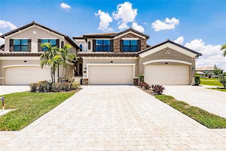 18117 Gawthrop Dr #103 Bradenton, FL 34211