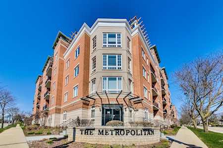 235 N Smith St #408 Palatine, IL 60067