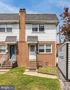 128 Bullens Ln Woodlyn, PA 19094