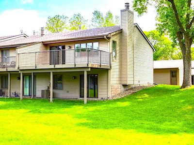 1348 Arden View Drive Arden Hills, MN 55112