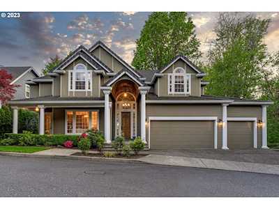 3343 NW Spencer ST Portland, OR 97229