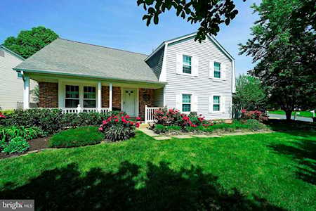 4322 General Kearny Ct Chantilly, VA 20151