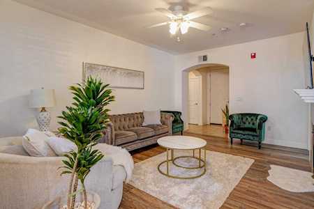 1501 Secret Ravine Parkway #517 Roseville, CA 95661