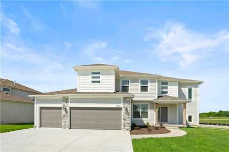 28400 W 161st Terrace Gardner, KS 66030