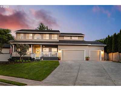 3804 NW Knapp LN Camas, WA 98607