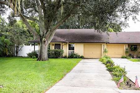 6308 Highland Gardens Ct Lakeland, FL 33813