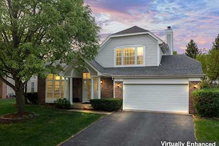 837 Brompton Circle Bolingbrook, IL 60440