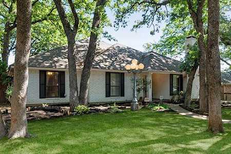 2609 Valparaiso Trail Arlington, TX 76017