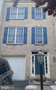 8917 Benchmark Ln Bristow, VA 20136