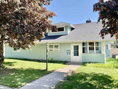 1722 Reaney Avenue E Saint Paul, MN 55106