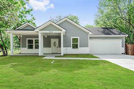 1914 S Lamar Avenue Denison, TX 75021