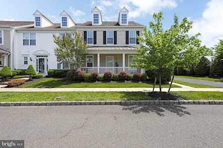 28 Borton Ave Voorhees, NJ 08043