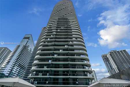 45 SW 9th St #1908 Miami, FL 33130