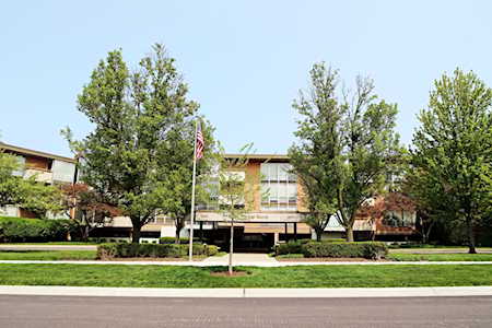 1301 N Western Ave #205 Lake Forest, IL 60045