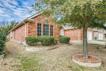 10129 Ash Creek Lane Fort Worth, TX 76177