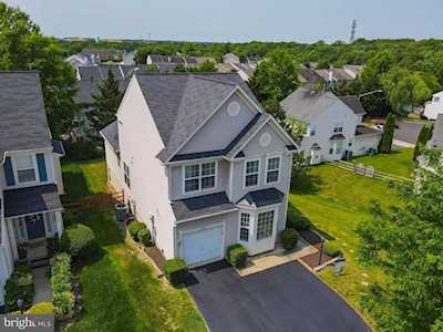 3309 Tony Ct Dumfries, VA 22026