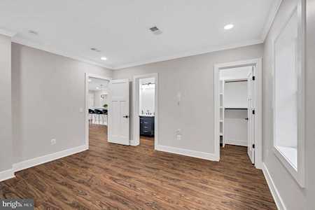 1205 Kelley St SW Vienna, VA 22180