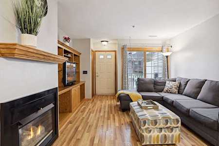2553 Concord Way #120 Mendota Heights, MN 55120
