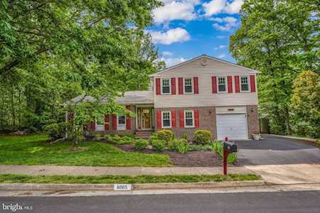 8005 Diving Cliff Ln Springfield, VA 22153
