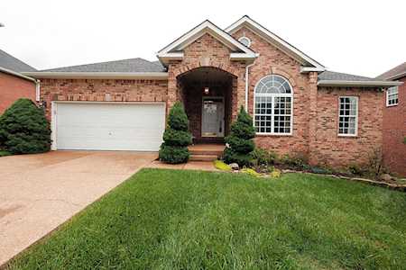 6760 Autumn Oaks Dr Brentwood, TN 37027