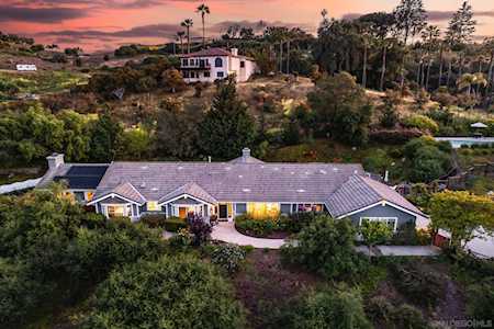 474 Solana Real Fallbrook, CA 92028