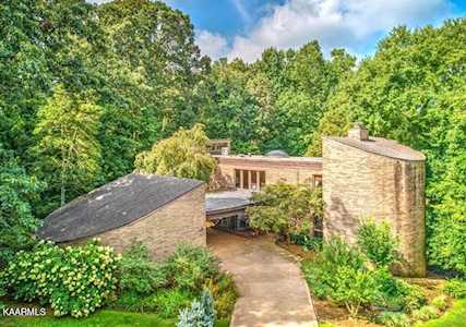 137 Champions Point Knoxville, TN 37934