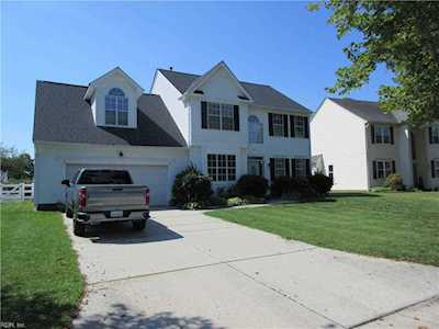 3105 Nansemond Loop Virginia Beach, VA 23456
