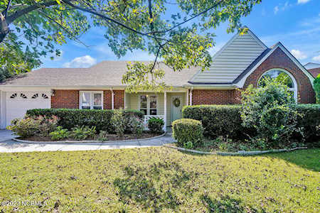 3060 Weatherby Court Wilmington, NC 28405