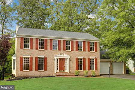 1439 Fishers Mill Ct Herndon, VA 20170