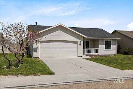 805 Trailside Dr Caldwell, ID 83607
