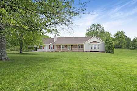 617 Point of View Dr Columbia, TN 38401