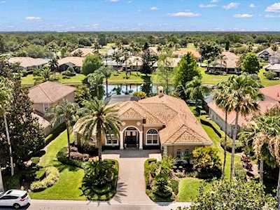 7920 Treesdale GLEN Lakewood Ranch, FL 34202