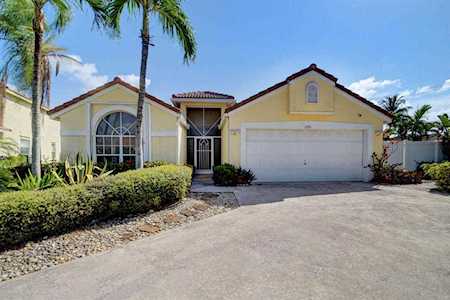 1373 E Fairfax Circle Boynton Beach, FL 33436