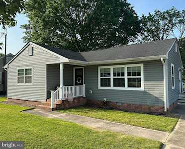 11034 Trussum Pond Rd Laurel, DE 19956