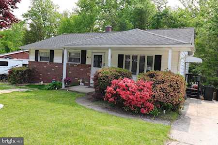 531 Crestpark Dr Glen Burnie, MD 21061