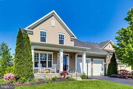 42209 Banff Springs Place Chantilly, VA 20152