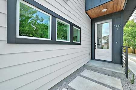 7613 Providence Ave #1 Austin, TX 78752