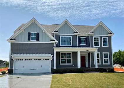 1313 Kidbrooke St Chesapeake, VA 23322