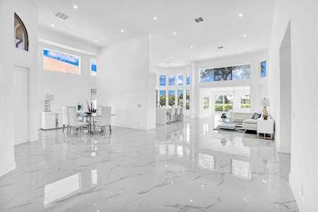 5059 Suffolk Drive Boca Raton, FL 33496