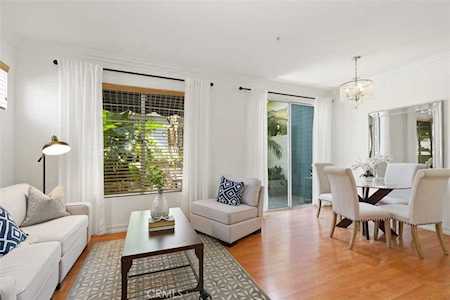 32 Breakers Ln Aliso Viejo, CA 92656