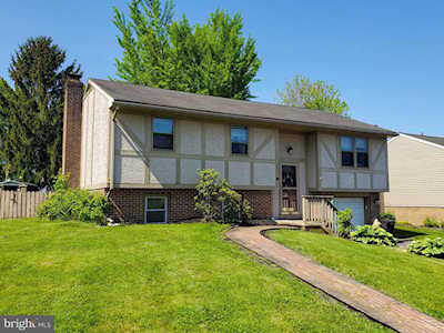 231 Marion Terrace Ephrata, PA 17522