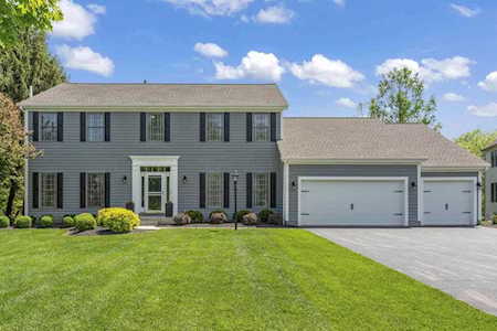 6311 Highgate Place Lewis Center, OH 43035
