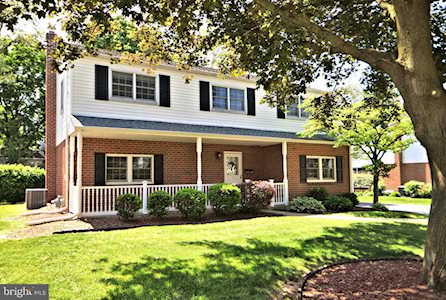 2916 Sheffield Dr Plymouth Meeting, PA 19462