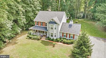 3145 Queensberry Dr Huntingtown, MD 20639
