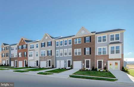 37 Extrovert Drive Charles Town, WV 25414