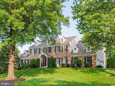 420 Shelbourne Ln Phoenixville, PA 19460