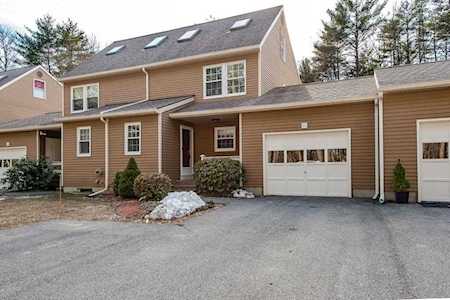 36 Swaan Dr Lee, NH 03861